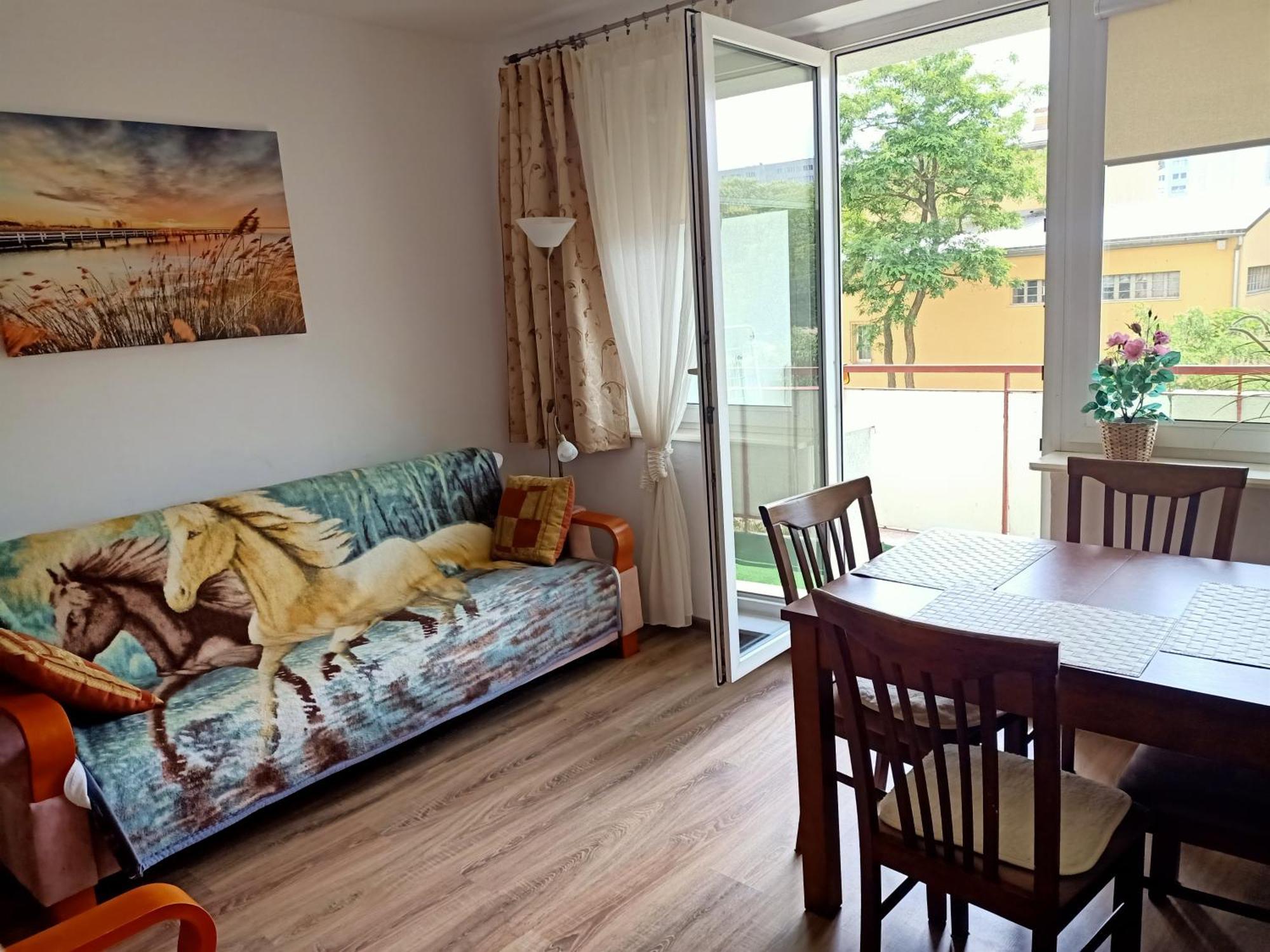 Gdynska Ergo Arena Apartment Гданск Екстериор снимка